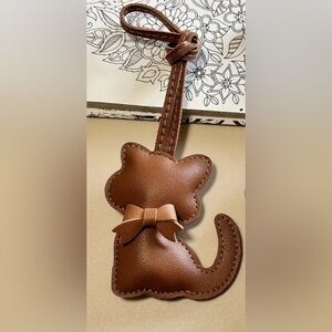 Brown Cat-Shaped Leather Key Holder, NEW